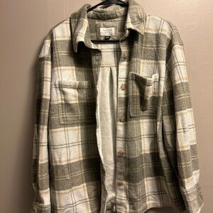 American Eagle Outfitters Women’s Checkered Shirt Jacket - Olive and Cream